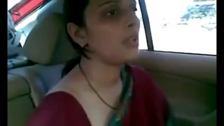 INDIAN HOUSEWIFE HARDCORE FUCKING IN CAR BY EX BOYFRIEND