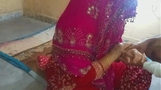 Telugu-Lovers Full Anal Desi Hot Wife Fucked Hard By Husband During First Night Of Wedding Clear Voice Hindi audio.