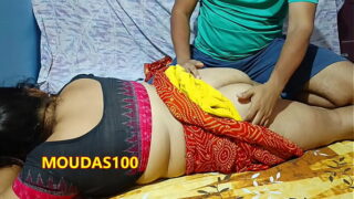 Newly married Desi Wife Nisha in Sharee – Sexy Body Massage